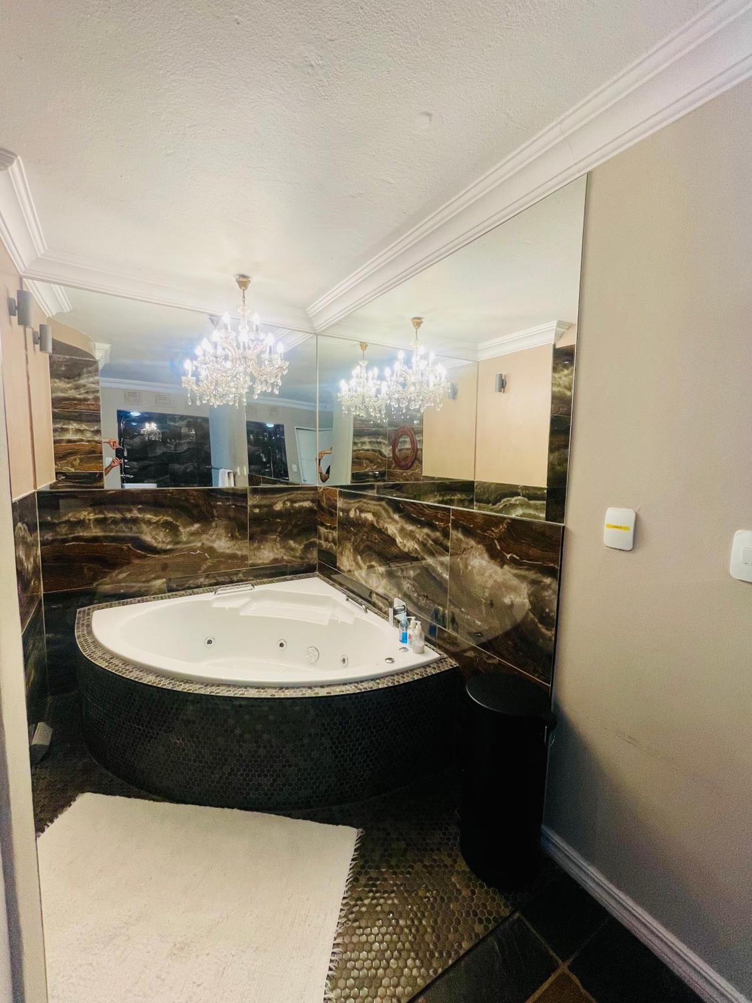 Pretoria Mansion Boutique Hotel Coral Tree Exterior photo